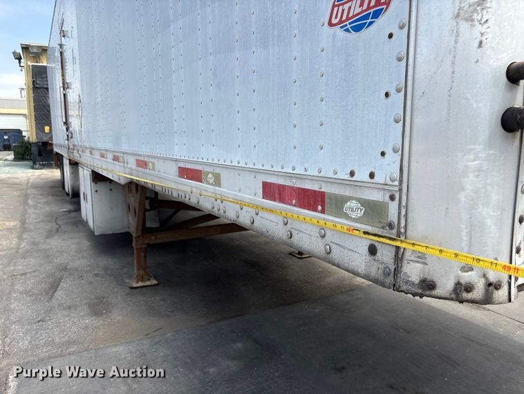 image for item EI5815 2008 Utility VS2DX dry van trailer