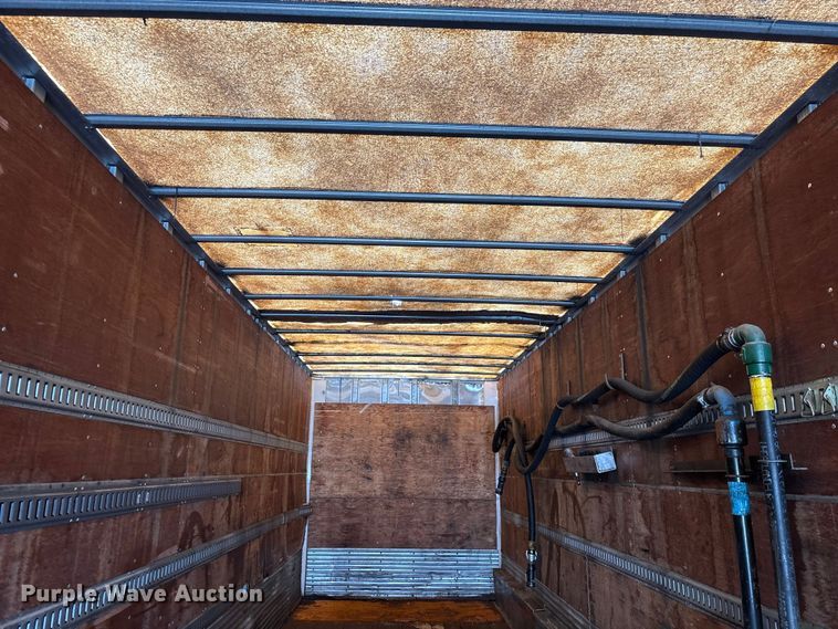 image for item EI5815 2008 Utility VS2DX dry van trailer