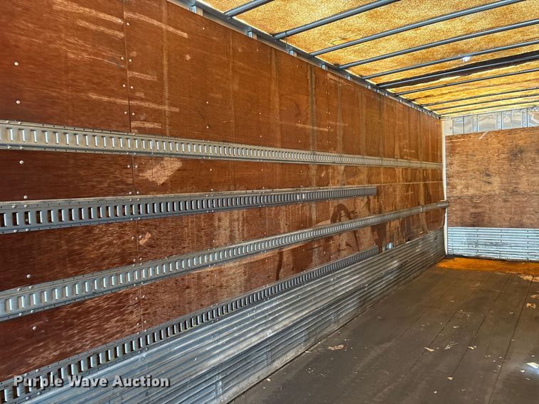 image for item EI5815 2008 Utility VS2DX dry van trailer