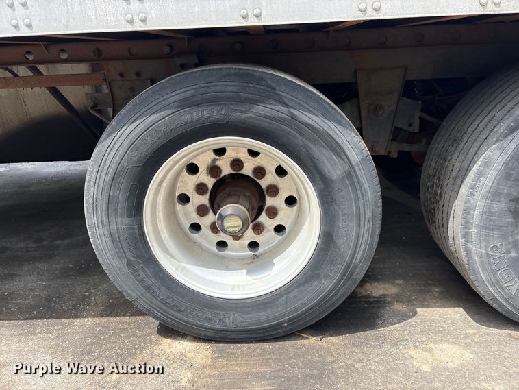 image for item EI5815 2008 Utility VS2DX dry van trailer