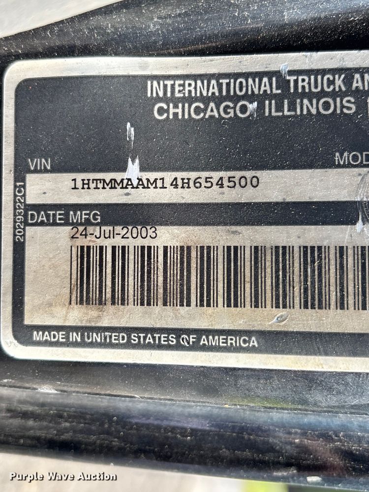 image for item EM0103 2004 International 4300 utility / service truck