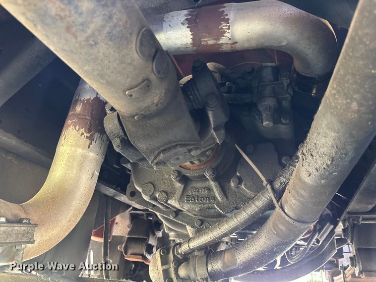image for item EM5111 2001 GMC C7500 crane truck