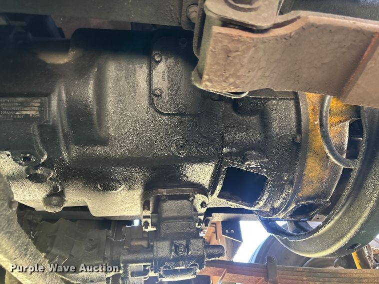 image for item EM5111 2001 GMC C7500 crane truck
