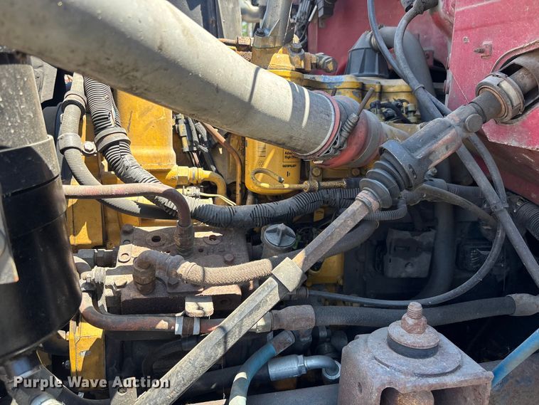 image for item EM5111 2001 GMC C7500 crane truck