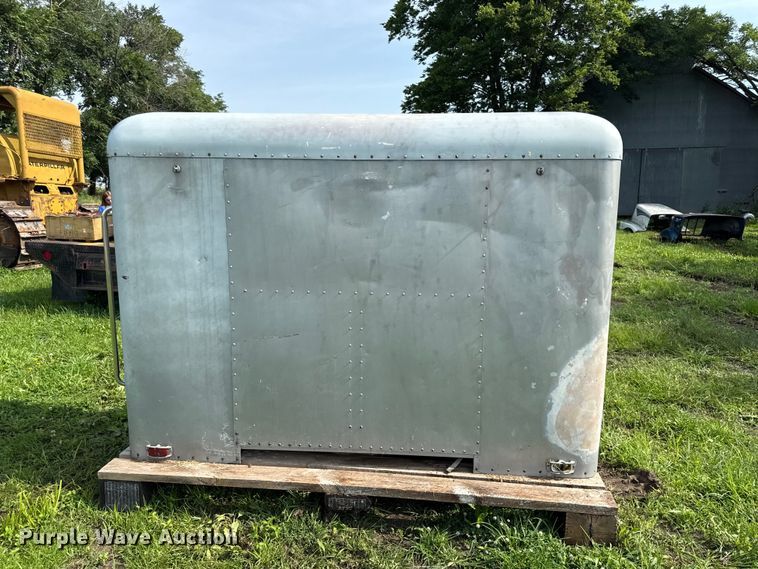 image for item EN0353 Peterbilt 359 sleeper cab