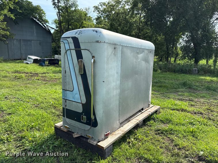 image for item EN0353 Peterbilt 359 sleeper cab