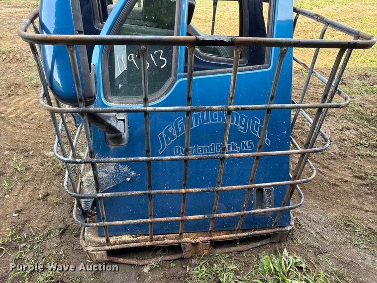 image for item EN0354 Truck parts