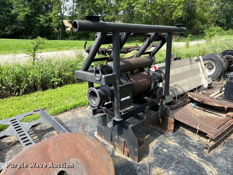 image for item EN0361 Tulsa winch