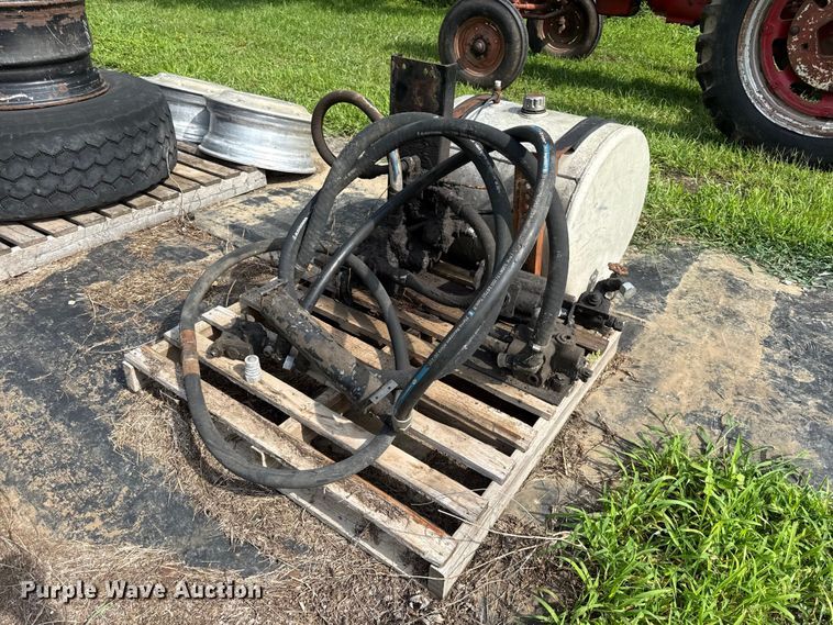 image for item EN0365 Truck parts