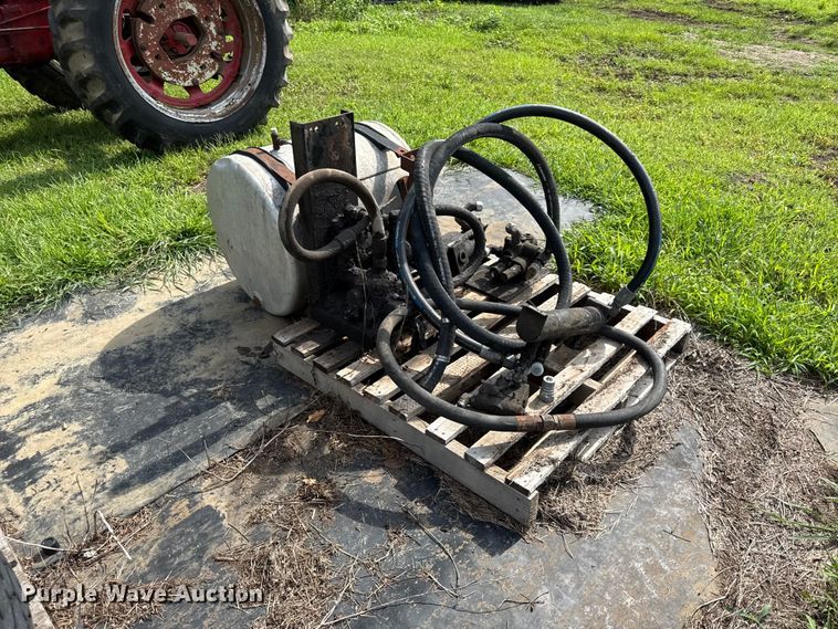 image for item EN0365 Truck parts