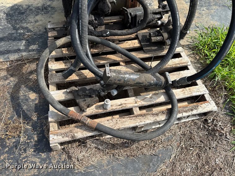 image for item EN0365 Truck parts