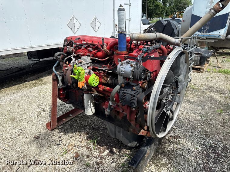 image for item EN0367 2015 Cummins ISX15 engine