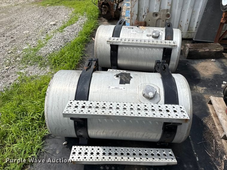 image for item EN0377 (2) Freightliner fuel tanks