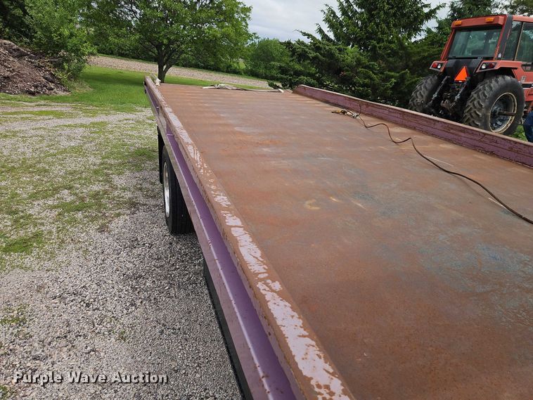 image for item EO7284 1998 International 4700 rollback truck