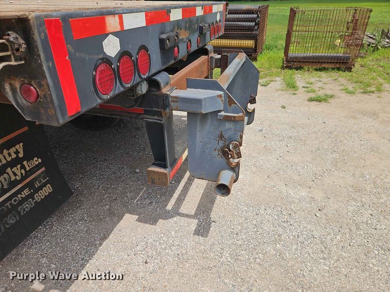 image for item EO8542 1999 Transcraft TL-2000 flatbed trailer