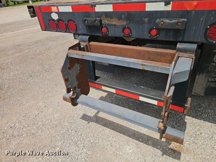 image for item EO8542 1999 Transcraft TL-2000 flatbed trailer