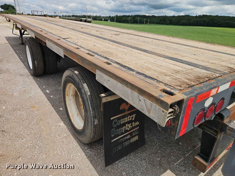 image for item EO8542 1999 Transcraft TL-2000 flatbed trailer