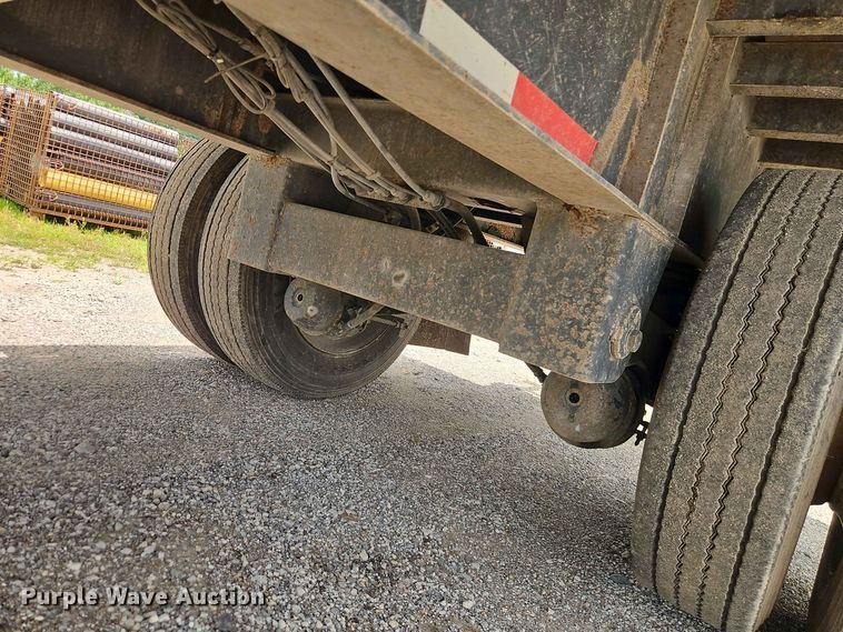 image for item EO8542 1999 Transcraft TL-2000 flatbed trailer