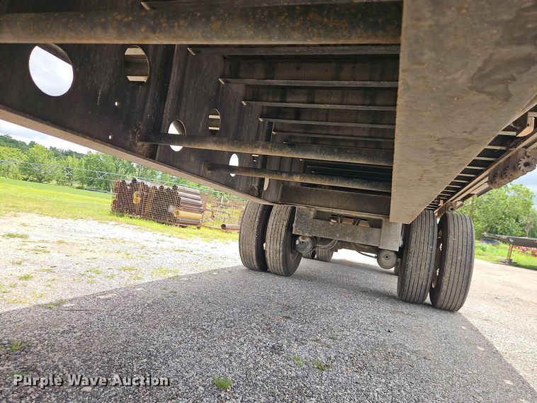 image for item EO8542 1999 Transcraft TL-2000 flatbed trailer