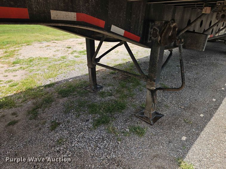 image for item EO8542 1999 Transcraft TL-2000 flatbed trailer