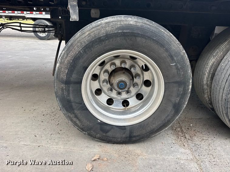 image for item ER2094 2017 Wilkens 0K2JA23PCFSBD walking floor trailer