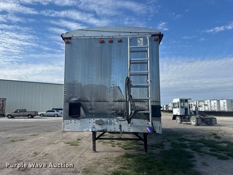 image for item ER2095 2009 Western walking floor trailer