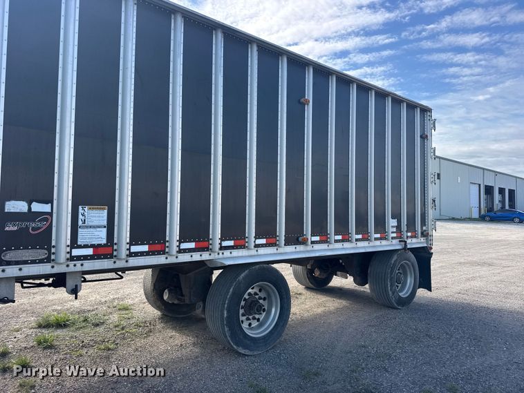 image for item ER2095 2009 Western walking floor trailer