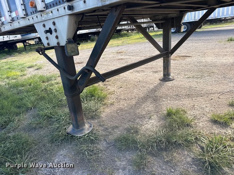 image for item ER2095 2009 Western walking floor trailer