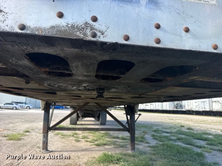 image for item ER2095 2009 Western walking floor trailer