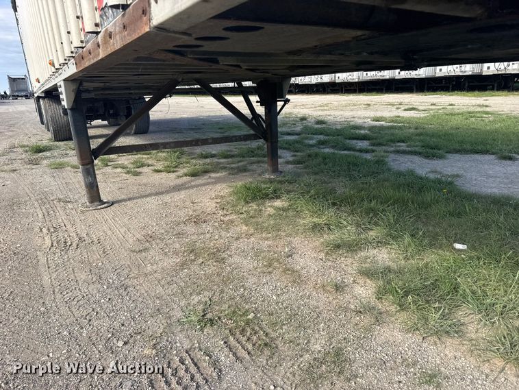 image for item ER2095 2009 Western walking floor trailer