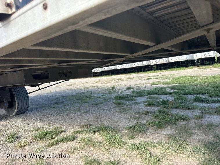 image for item ER2095 2009 Western walking floor trailer