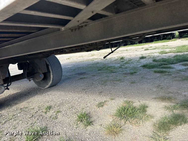 image for item ER2095 2009 Western walking floor trailer