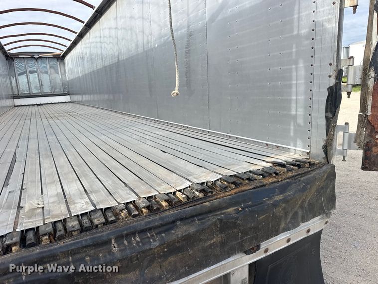 image for item ER2095 2009 Western walking floor trailer