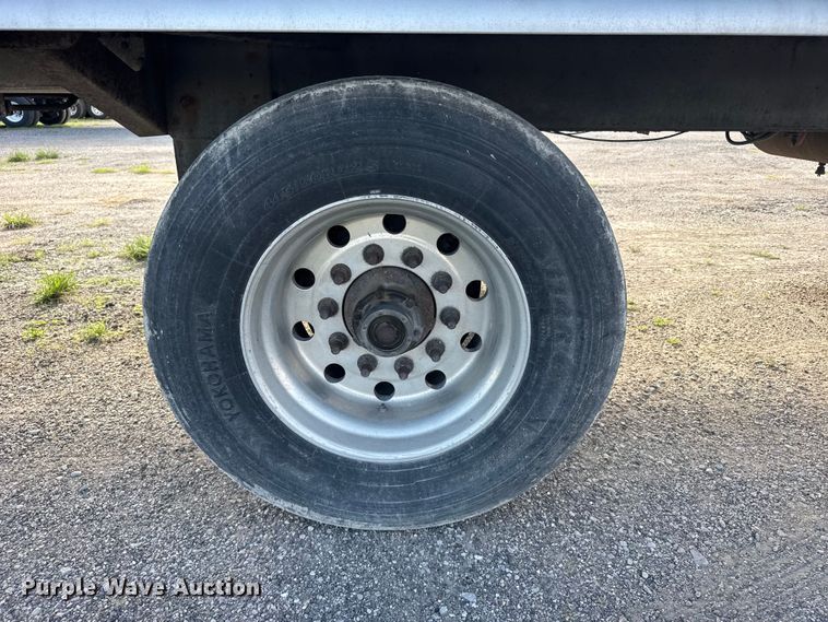 image for item ER2095 2009 Western walking floor trailer