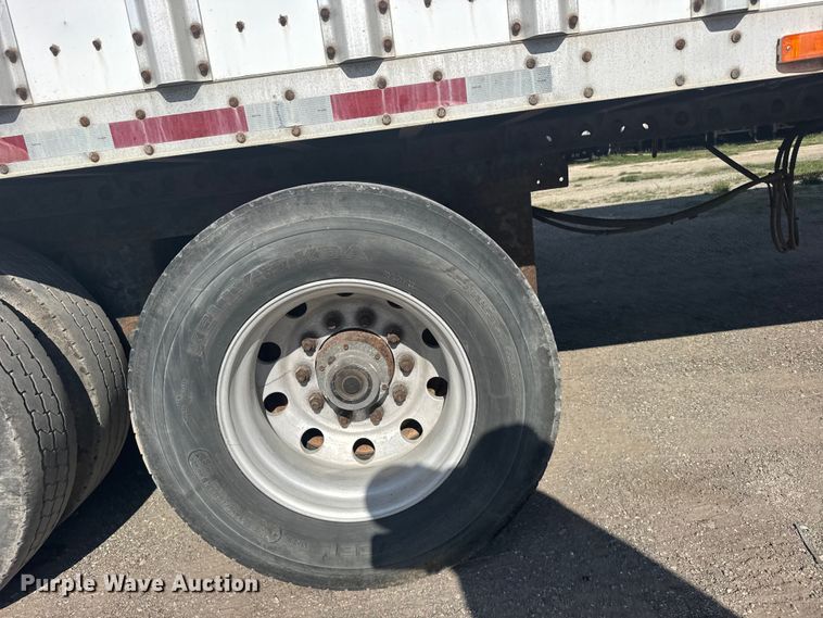 image for item ER2096 2010 Wilkens 0K2TA22PCFSD walking floor trailer