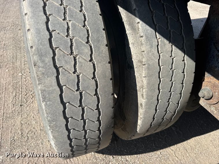 image for item ER2096 2010 Wilkens 0K2TA22PCFSD walking floor trailer