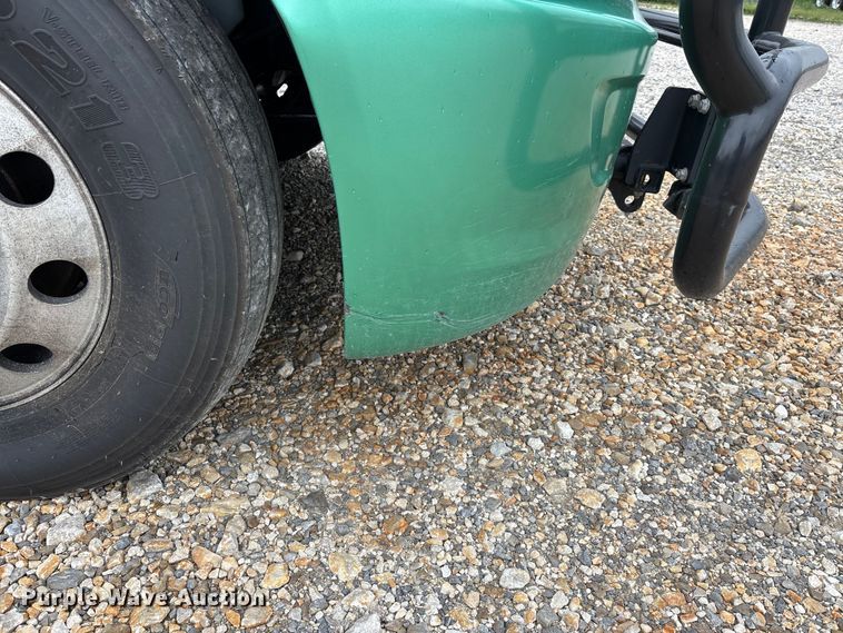 image for item ER3053 2022 International LT625 semi truck