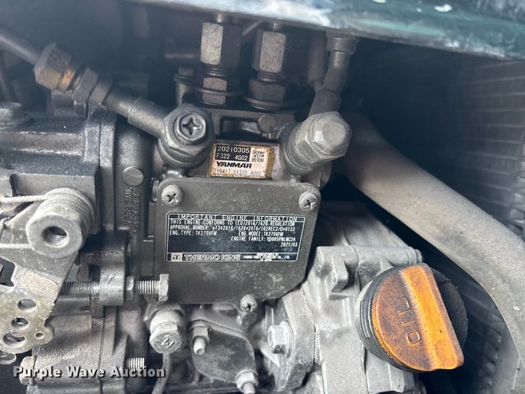 image for item ER3053 2022 International LT625 semi truck