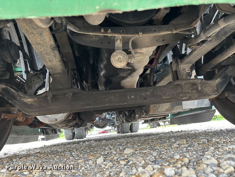 image for item ER3053 2022 International LT625 semi truck