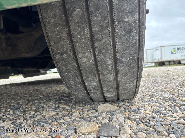 image for item ER3053 2022 International LT625 semi truck