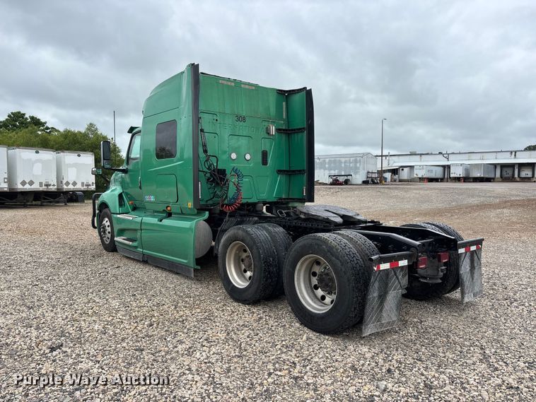 image for item ER3054 2023 International LT625 semi truck
