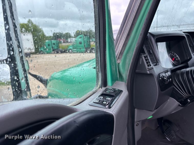 image for item ER3054 2023 International LT625 semi truck