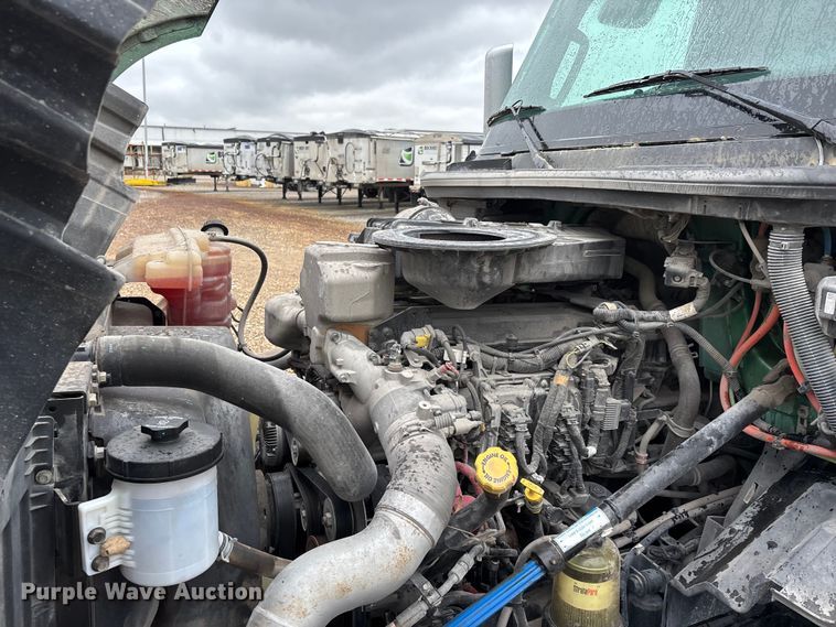 image for item ER3054 2023 International LT625 semi truck