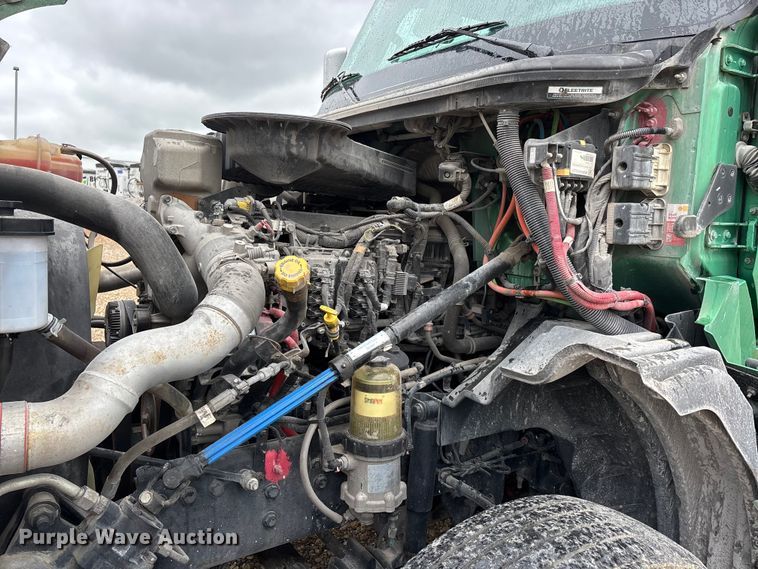 image for item ER3054 2023 International LT625 semi truck
