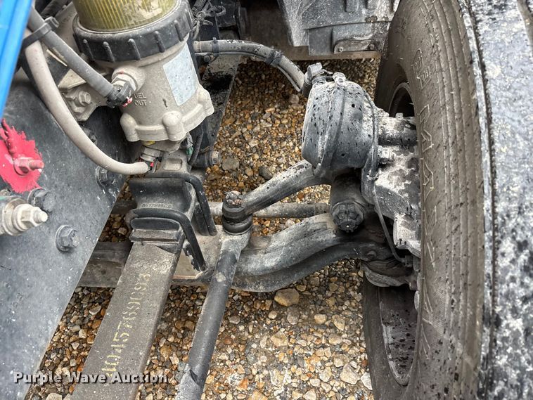 image for item ER3054 2023 International LT625 semi truck