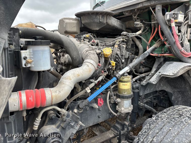 image for item ER3054 2023 International LT625 semi truck