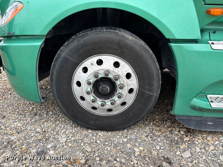 image for item ER3054 2023 International LT625 semi truck