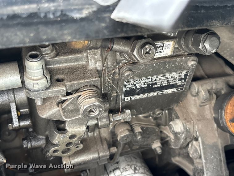 image for item ER3055 2022 International LT625 semi truck