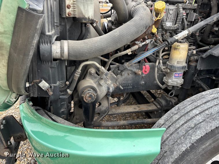 image for item ER3055 2022 International LT625 semi truck