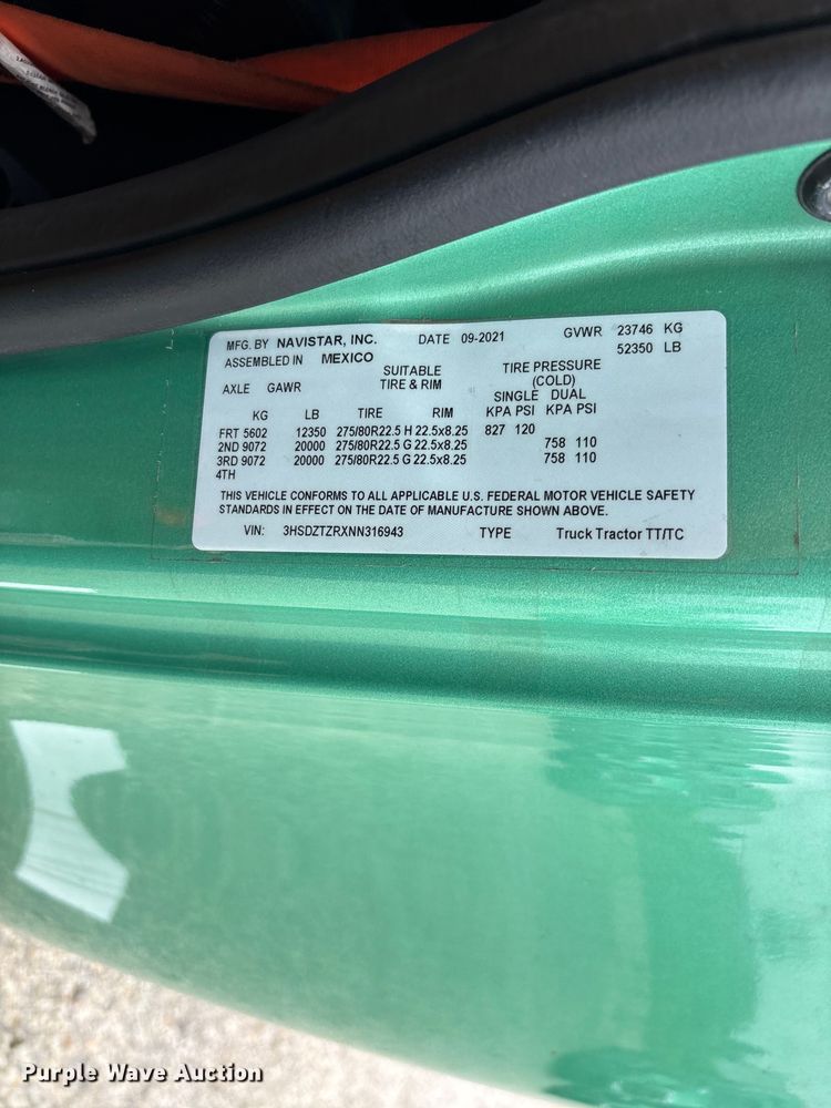image for item ER3055 2022 International LT625 semi truck